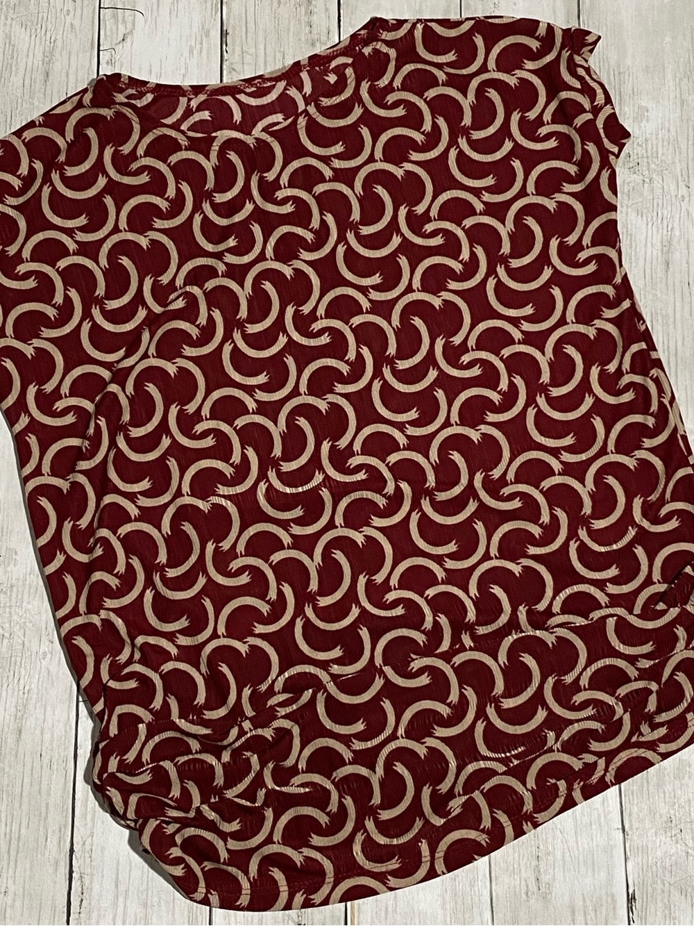 Women's Burgundy Patterned Short-Sleeve Top